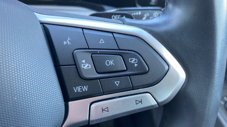 Volkswagen Golf 1.5 eTSI 150 Life 5dr DSG Petrol Hatchback